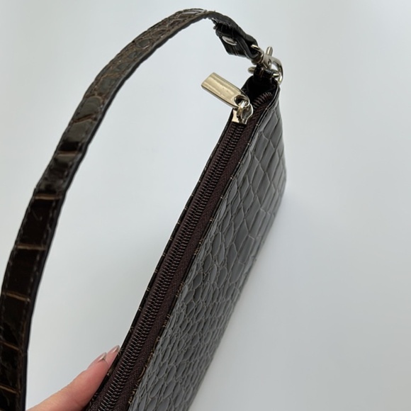 Vintage mini bag in luxury dark brown color - Picture 5 of 9